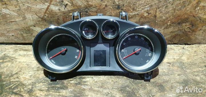 Панель приборов Opel Mokka 2012-2019