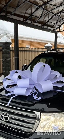 Большой подарочный бант