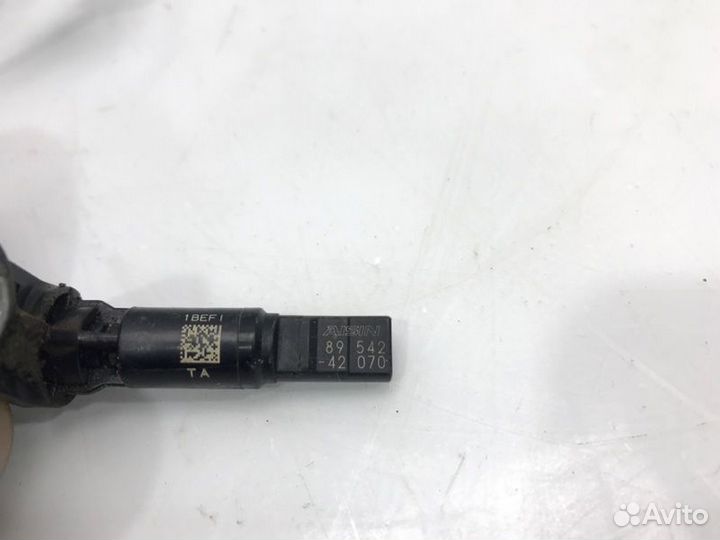 Датчик ABS передний правый Toyota Rav 4 2019-2023