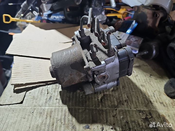 Блок абс, насос Honda Accord 6, 1999