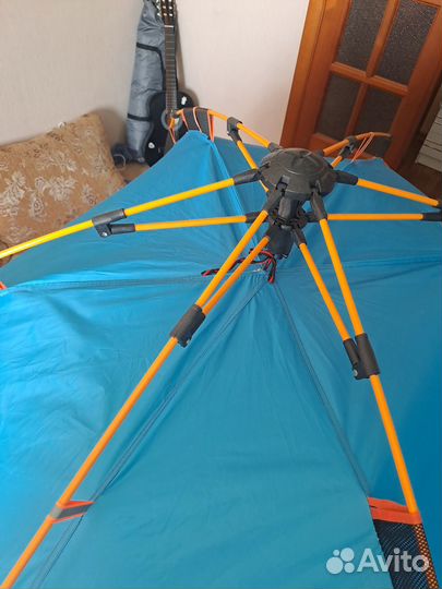 Палатка туристическая 4 местная бу