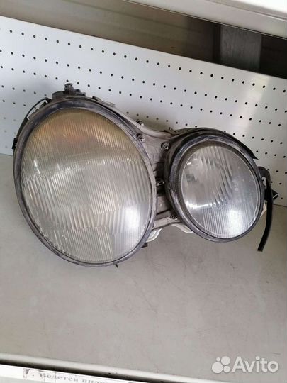 Фара левая правая Mercedes w210