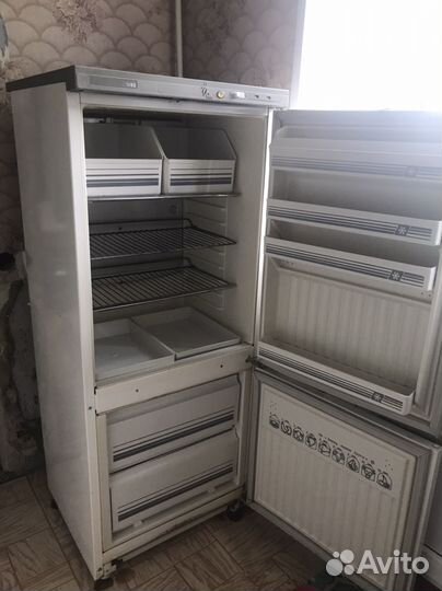 Холодильник бу отдам бесплатно в рабочем состоянии