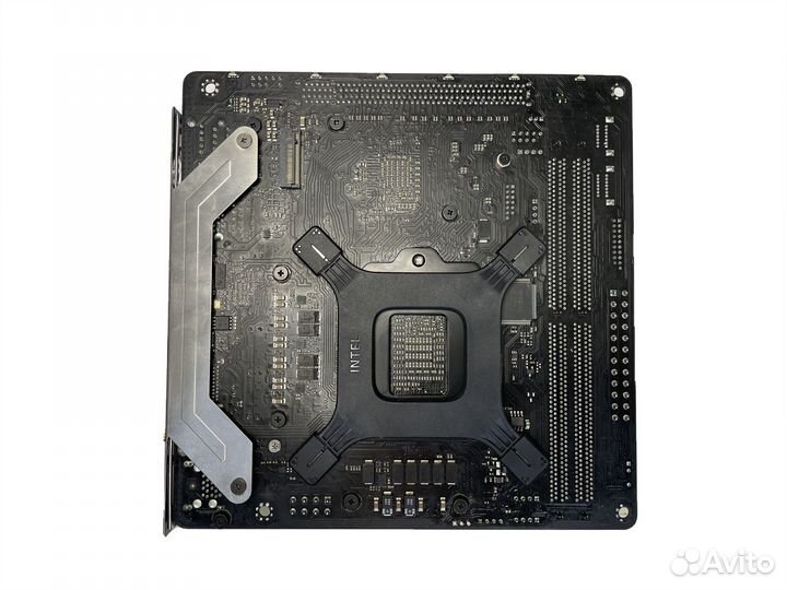 Материнская плата ASRock X570 Phantom Gaming-ITX