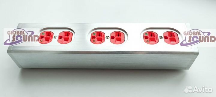 Дистрибьютор питания на USA розетках Hubbell