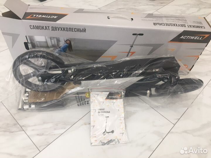 Продам самокат actiwell новый