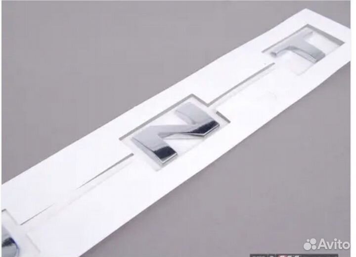 Орнамент кузова mini Countryman 51149811767/8