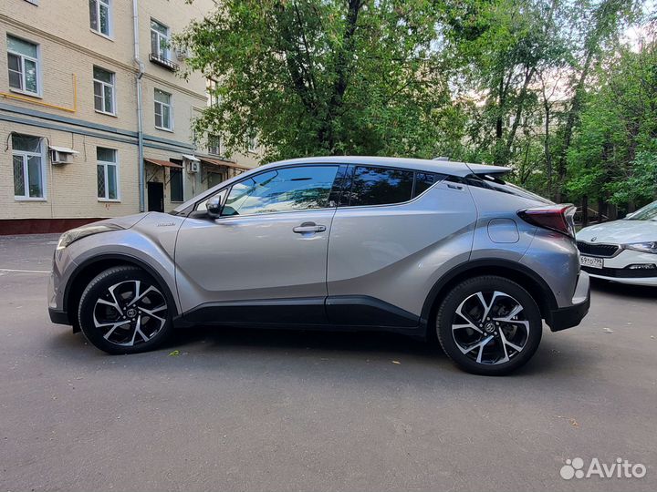 Toyota C-HR 1.8 AT, 2018, 104 000 км