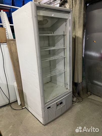 Холодильный шкаф Ариада