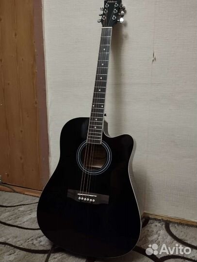 Гитара elitaro