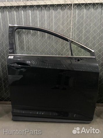 Передняя правая дверь Lexus RX