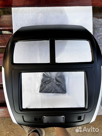 Рамка для 2 din магнитолы mitsubishi ASX