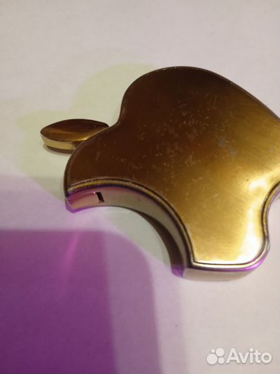 Зажигалка Apple