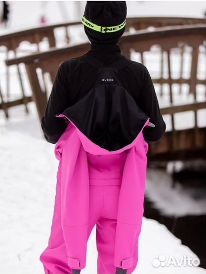 Горнолыжный комбинезон женский