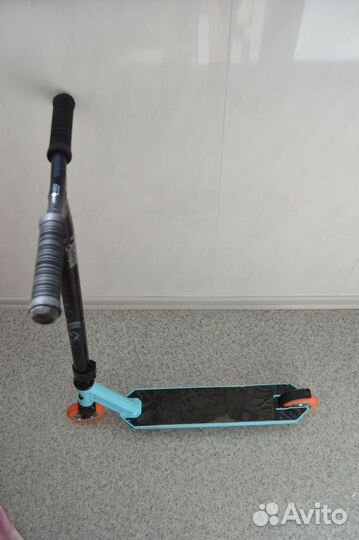 Трюковой самокат oxelo mf 1.8(бирюзовый)