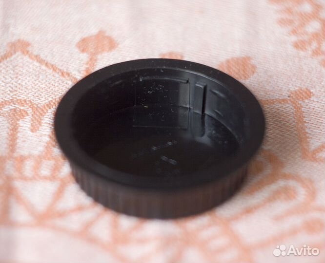 Задняя крышка на объектив Canon EF-S, новая