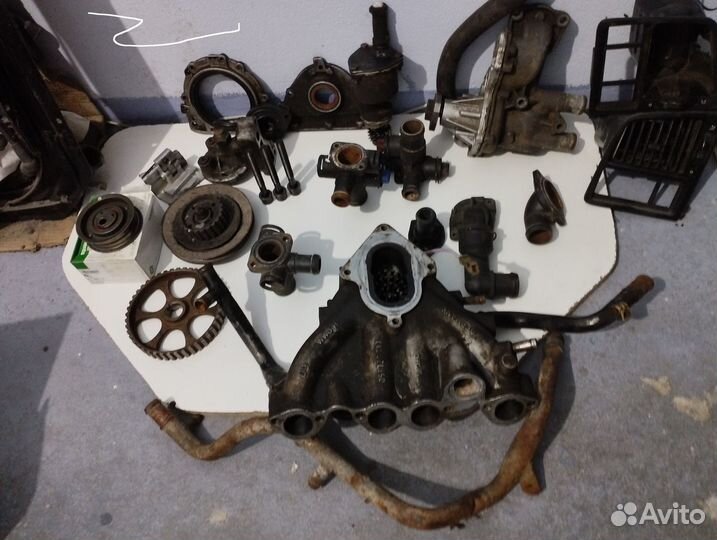 Впускной коллектор VW Golf 2 Jetta 2