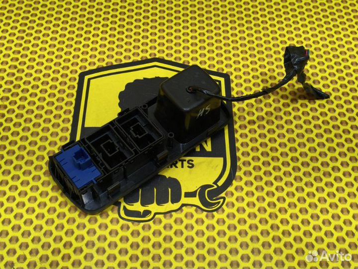 Кнопка ECO Renault Duster HS H4M 438 2017