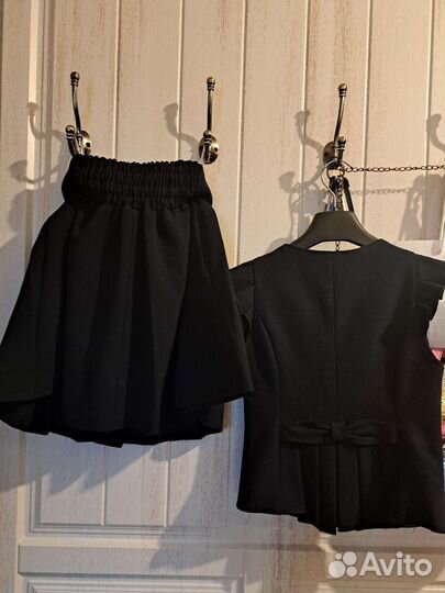 Школьный костюм