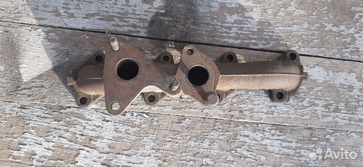 Renault 1.5 дизель выпускной коллектор