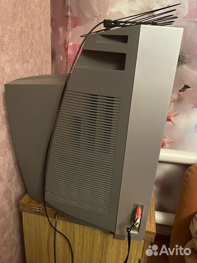 Телевизор samsung