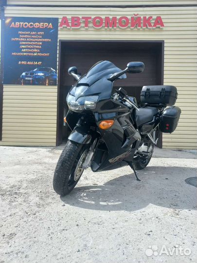 Honda VFR 800