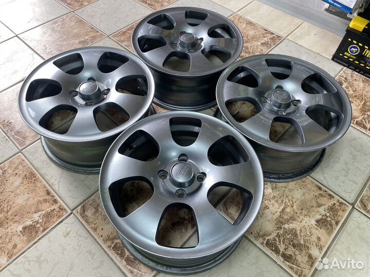 Всмпо фобос R-15 4/100 Кованные Vesta Rio ваз