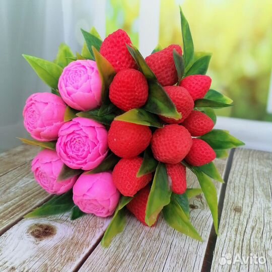 Мыло ручной работы, букеты