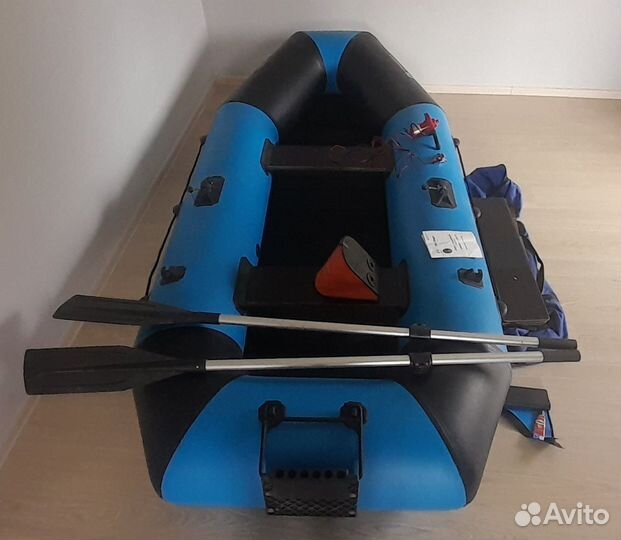 Надувная лодка