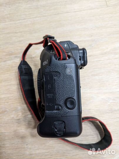 Canon EOS 1D Mark III