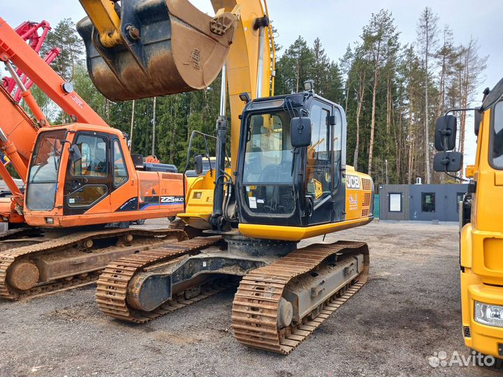 Гусеничный экскаватор JCB JS 205NLC, 2021