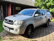 Toyota Hilux 2.5 MT, 2010, 389 000 км, с пробегом, цена 1 700 000 руб.