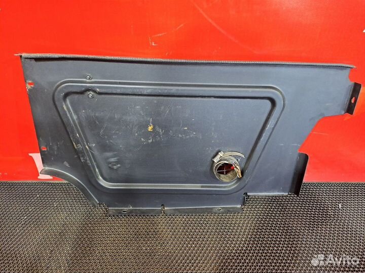 Накладка спальника левая