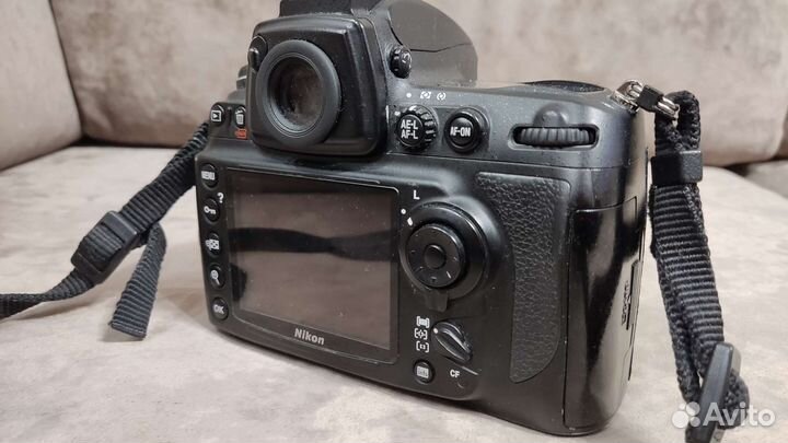 Nikon d700 + 50 mm 1.8 D