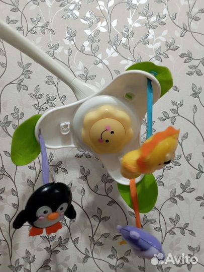 Музыкальный мобиль на кроватку fisher price