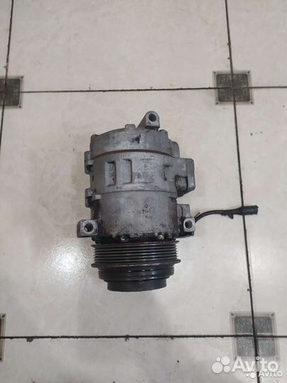 Компрессор кондиционера Mercedes-Benz W163