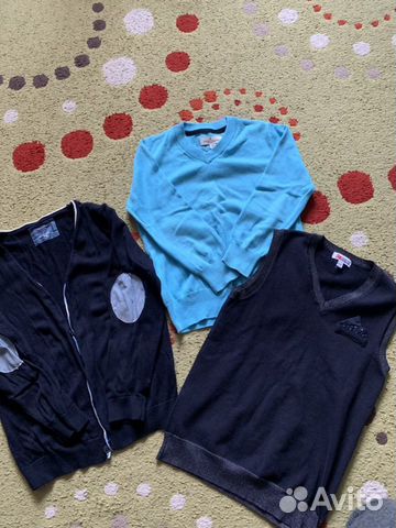 Пуловеры и жилетка д/мальчика - пакетом