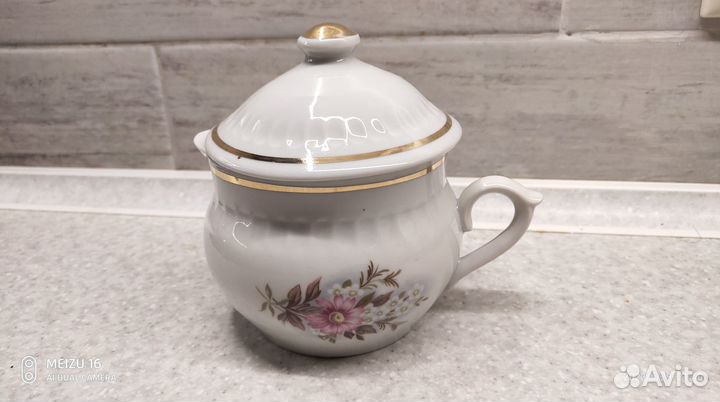 Продаю неполный сервиз СССР