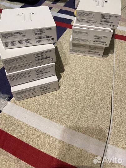 Коробка от airpods pro и airpods 2