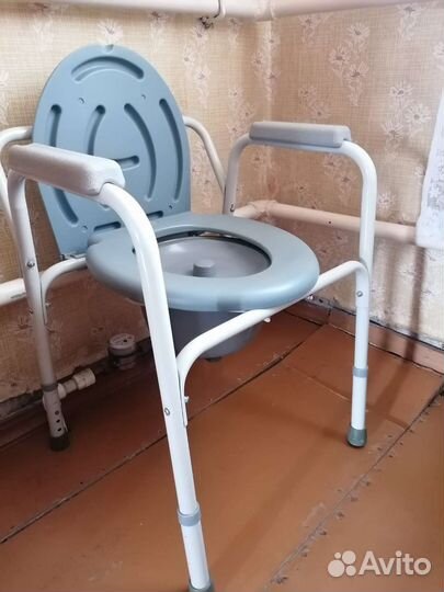 Стул санитарный