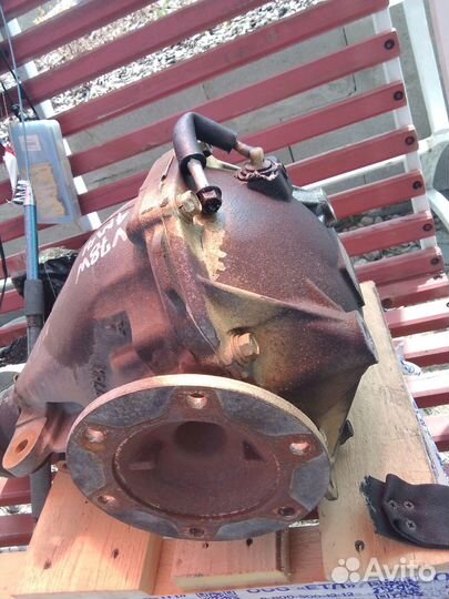 Паджеро 3 задний редуктор 3,9