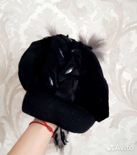 Берет зимний замшевый