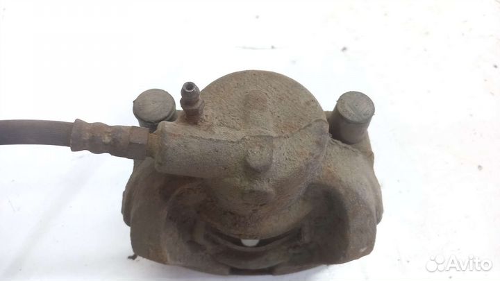 Суппорт передний правый Ford Mondeo 4