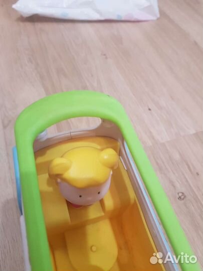 Паровозик музыкальный