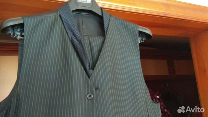 Костюм мужской