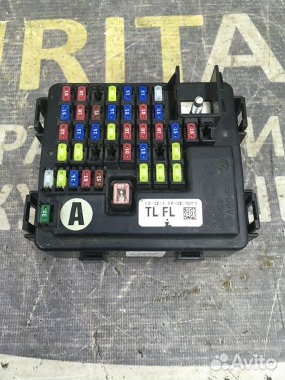 Блок предохранителей Kia Sportage 3 2.0 D4HA