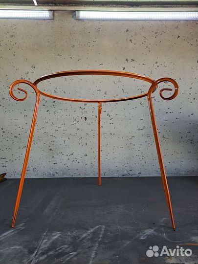 Подставка для цветов, кустов