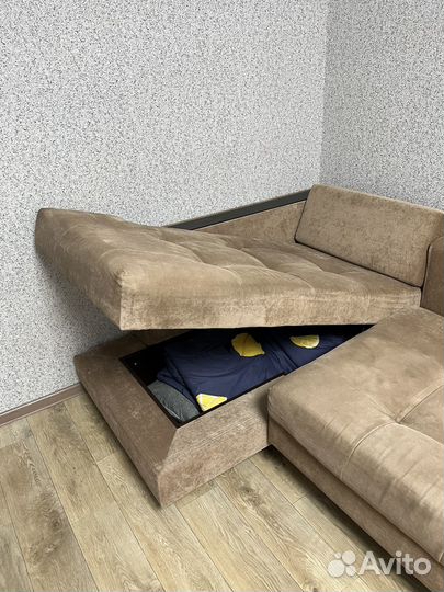 Угловой диван