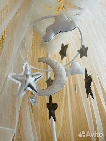 Кровать с балдахином