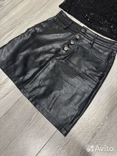 Юбка кожаная 44